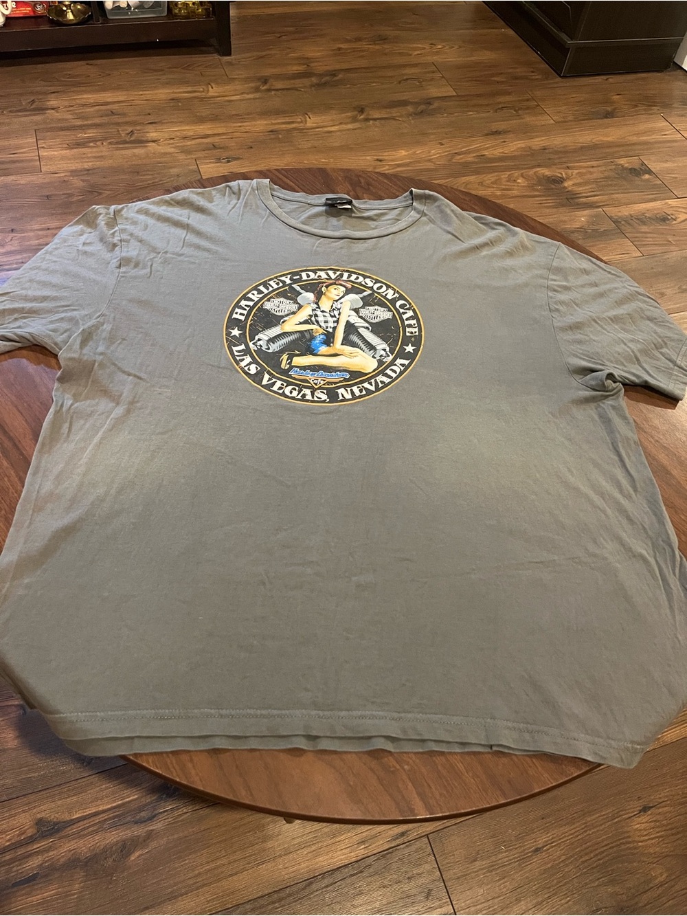 Harley-Davidson Gray Short Sleeve Tee with Vintage Vegas Emblem